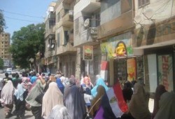 بالصور..مسيرة شبابية ببني سويف تطالب بالقصاص للشهداء