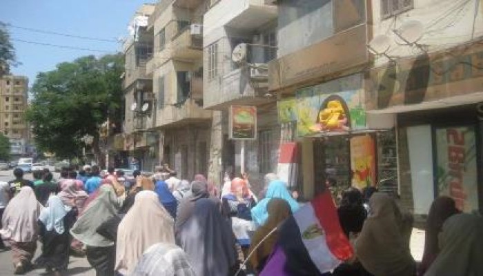 بالصور..مسيرة شبابية ببني سويف تطالب بالقصاص للشهداء