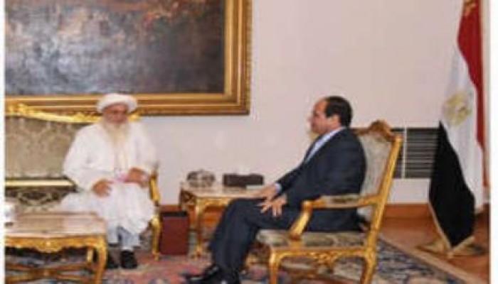 "زعيم البهرة" يمنح السيسي 10 مليون جنيه