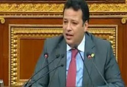 عزام: مصر ستدخل عصر الظلام.. والأعوام المقبلة أكثر سوادا