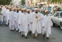 السيسي يحارب السنة ويتلقي العربون من "البهرة" الشيعية