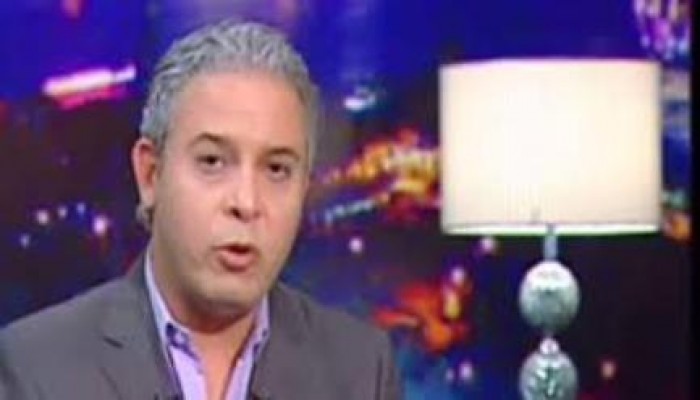 بالفيديو :  معتز مطر يزأر- المجد لغزة ياكداب !أروع تلخيص للكلام المباح لكدب السفاح