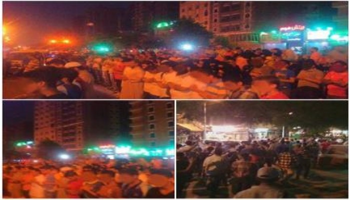 ثوار عين شمس يؤدون صلاة العشاء في قلب ميدان ألف مسكن ويستكملون بمسيرة ضد الانقلاب