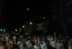 مظاهرة ليلية بقرية بني مجدول تهتف بمحاكمة الانقلابيين