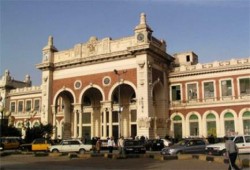 غليان بالإسكندرية لزيادة الانقلاب المصروفات المدرسية 50%