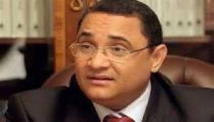 عبدالرحيم علي .. عميل الماضي والحاضر