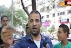 بالفيديو.. أحد الباعة الجائلين: أسود أيام شفتها فى حياتى أيام السيسى