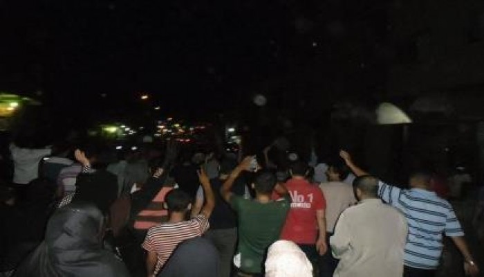 حصاد اليوم بالإسماعيلية:مسيرة ليلية ضد العسكر وقطع طريق عز الدين وحرق برج موبينيل