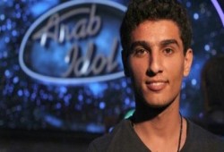 فنانون عرب يشاركون في حملة "دلو الركام" تضامنا مع شعب غزة (فيديو)