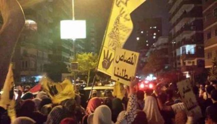 بالصور مسيرة ليلية حاشدة لثوار مدينة نصر رافضة للانقلاب العسكري وممارساته