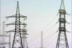 الغرفة التجارية بالشرقية توصي برفع أسعار الكهرباء "بشكل هائل"