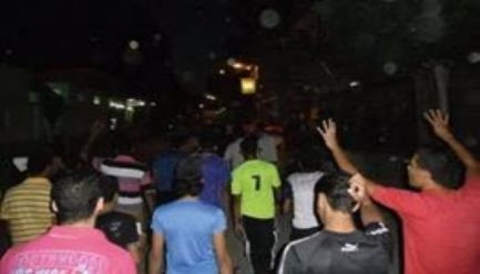 مسيرة ليلية بالإسماعيلية تهتف: "الداخلية بلطجية"