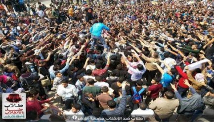 "طلاب ضد الانقلاب": تأجيل الدراسة لن يوقف ثورتنا