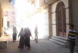 أسيوط : الأمن يتعدى على مسيرة رافضة للانقلاب بالقوصية  والثوار يردون بالشماريخ ويستمرون