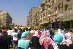 ثوار القاهرة يفاجأون أمن الانقلاب بمسيرة حاشدة في المقطم