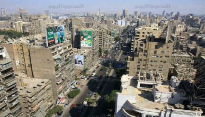 خزان مياه ينفجر بمبنى قضايا الدولة بالمهندسين محدثا دوي هائل.. ويسقط ثانية أثناء سحبه