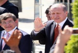 حكومة أوغلو: سنعمل من أجل تقدم تركيا