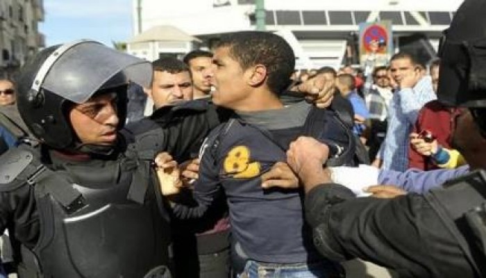 كاتب أمريكي: واشنطن أسست لنظام بوليسي في مصر يخدم مصالحها