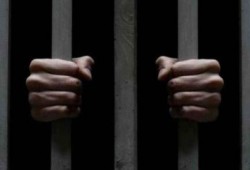 34 معتقلا بقسم عين شمس يعلنون الإضراب جراء الاعتداء عليهم