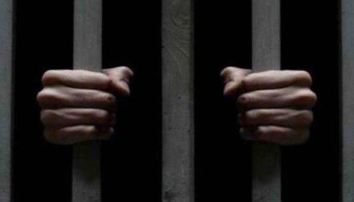 34 معتقلا بقسم عين شمس يعلنون الإضراب جراء الاعتداء عليهم