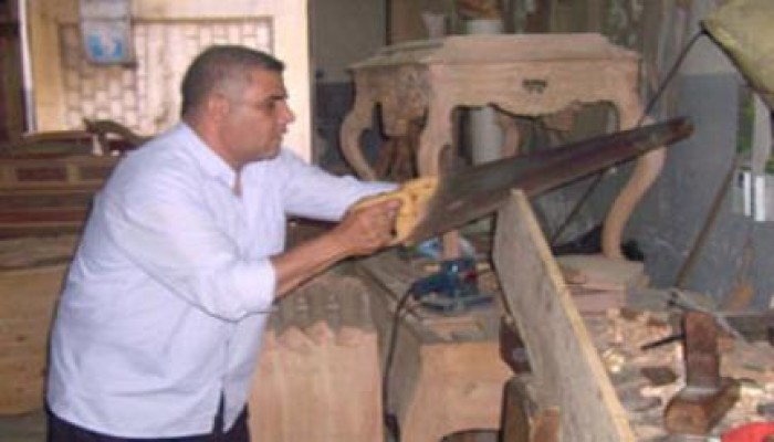 بالفيديو.. 35 ألف ورشة نجارة موبيليا بدمياط تواجه شبح الإفلاس