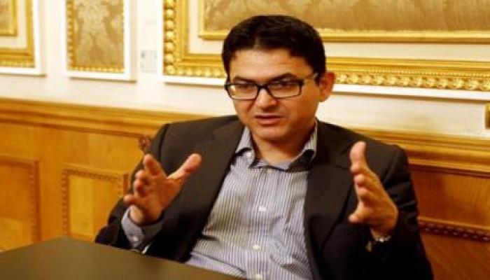 محسوب: الانقلاب لا يحترف إلا قتل الشعب أو التضحية بالجنود