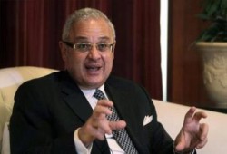 بسبب انقطاع الكهرباء..وزير سياحة الانقلاب : ''معلش اتزنقنا فى الأسانسير'' !