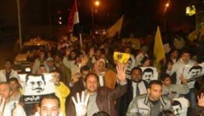 مسيرة ليلية لثوار أسوان تدعو لانتفاضة 9 سبتمبر