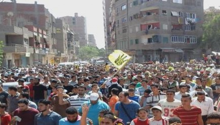 "فايننشيال تايمز" البريطانية: الغضب الشعبي المصري يتزايد ضد السيسي