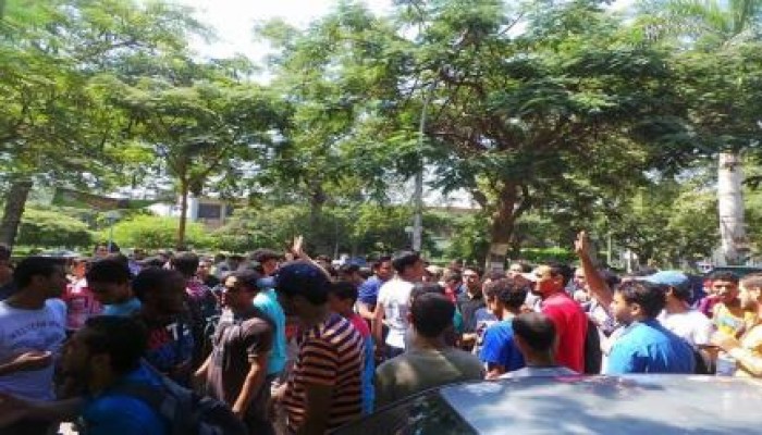 "طلاب ضد الانقلاب" بعين شمس تنظم أولى فعالياتها بالعام الدراسي الجديد