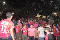 مسيرة ليلية بقرية الشوبك ضد الانقلاب العسكري