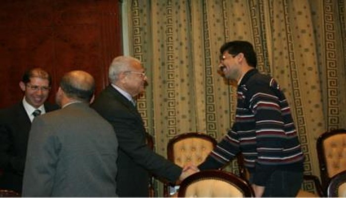 رجال أعمال مبارك يعودون للظهور علي الفضائيات و تنظيم مؤتمرات تدعم السيسي