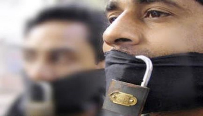 تنسيقية الصحفيين والإعلاميين : الانقلاب العسكري تخطي الخطوط الحمراء