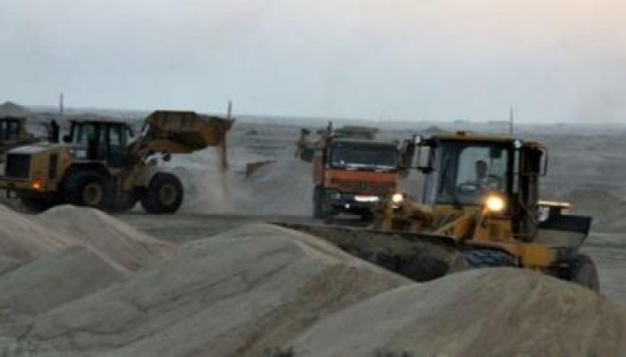 سائق لودر أول ضحايا "فنكوش" قناة السويس