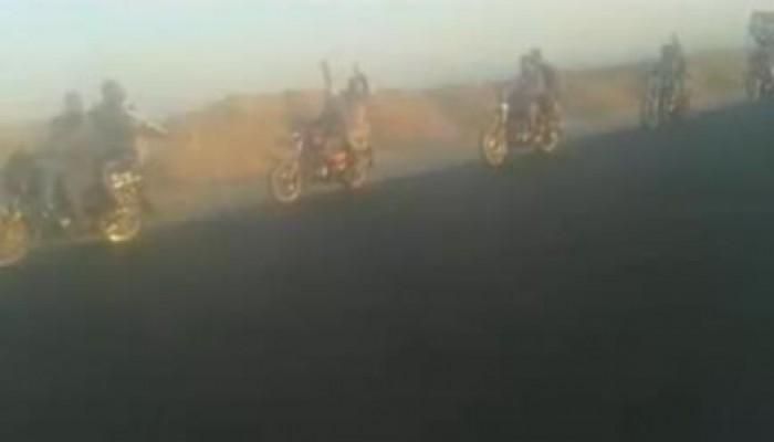 بالفيديو.. مسيرة بالدراجات البخارية رفضا للانقلاب بمركز القرنة غرب الأقصر