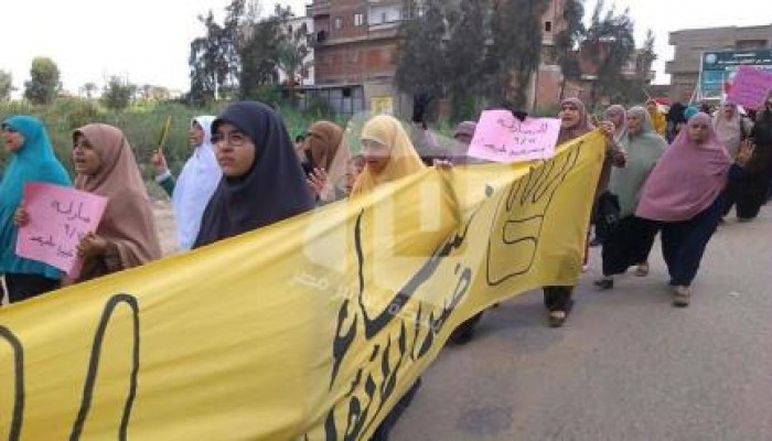 "مصر كبيرة عليهم" مسيرات حاشدة في دمياط