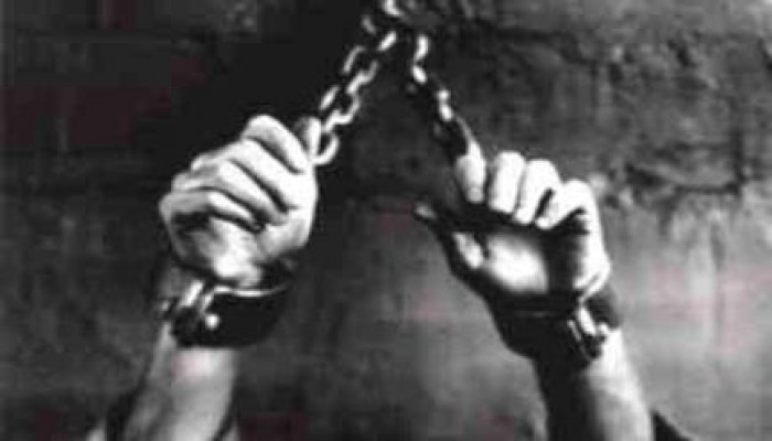 أمن الانقلاب يمنع دخول المياه لطالب مصاب بالفشل الكلوي!!