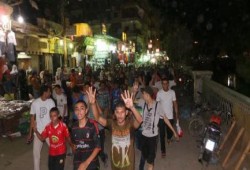 ثوار الفيوم يستكملون فعاليات اسبوع "مصر كبيرة عليهم" بتظاهرة ليلية حاشدة