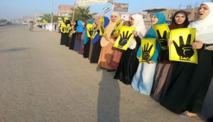 سلاسل بشريه بالحسينية وفاقوس ترفض زيارة كيرى للقاهرة