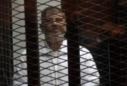 مهزلة :قاضى قضية التخابر للدفاع: الورق ورقنا والحكومة بتاعتنا