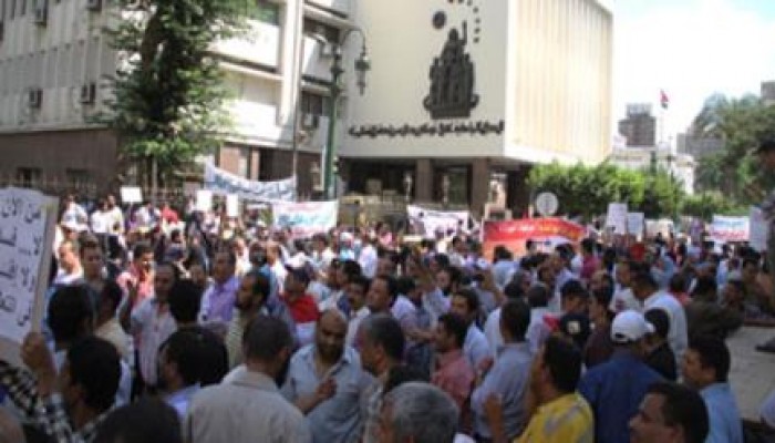 الاحتجاجات الفئوية تحاصر رئيس حكومة الانقلاب اليوم