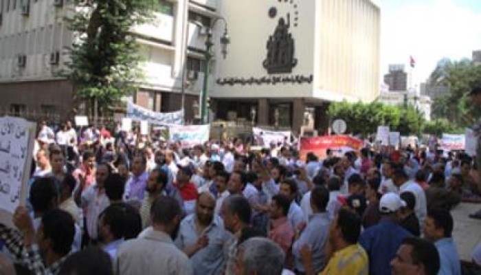 الاحتجاجات الفئوية تحاصر رئيس حكومة الانقلاب اليوم