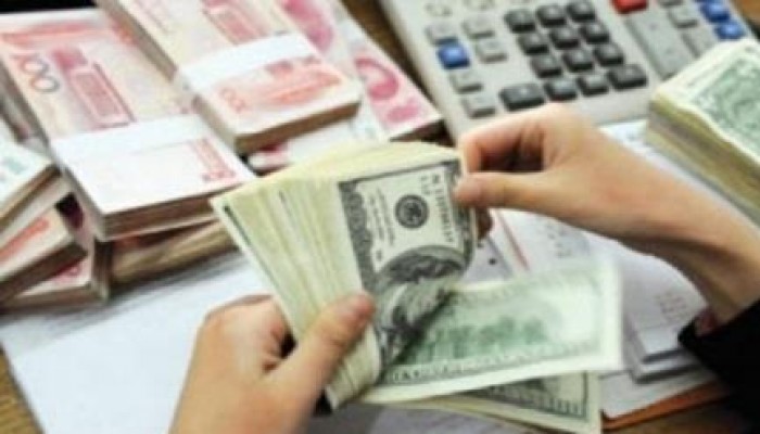 مالية الانقلاب: ترفع توقعاتها لعجز الموازنة لـ 11%