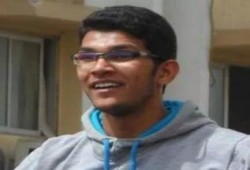 حتي لا ننسي طالب ووالده فس سجون الانقلاب يضربان عن الطعام