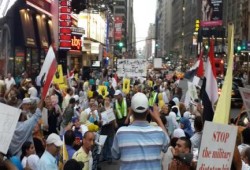 بالفيديو .. فعاليات مبتكرة ورائعة لرافضي الانقلاب بنيويورك استعدادا لزيارة السيسي