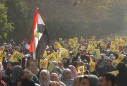 مسيرة بالمنيب بالجيزة تنديدا بالانقلاب الدموى