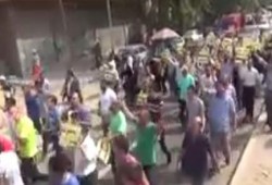 بالصور.. مسيرة بعمرو بن العاص تفاجئ ميليشيات الأمن