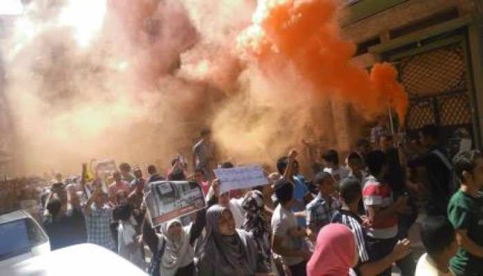 حشود من الثوار في شوارع الاسكندرية في جمعة "قسم الثورة عهد الشهيد"