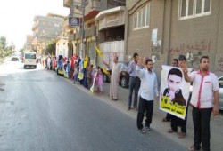 دمياط: سلسلة بشرية لشباب ضد الانقلاب بالخياطه فى جمعة "قسم الثورة"