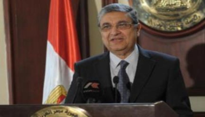 تقرير لوزير الكهرباء يبرئ الإخوان من تهمة إظلام مصر